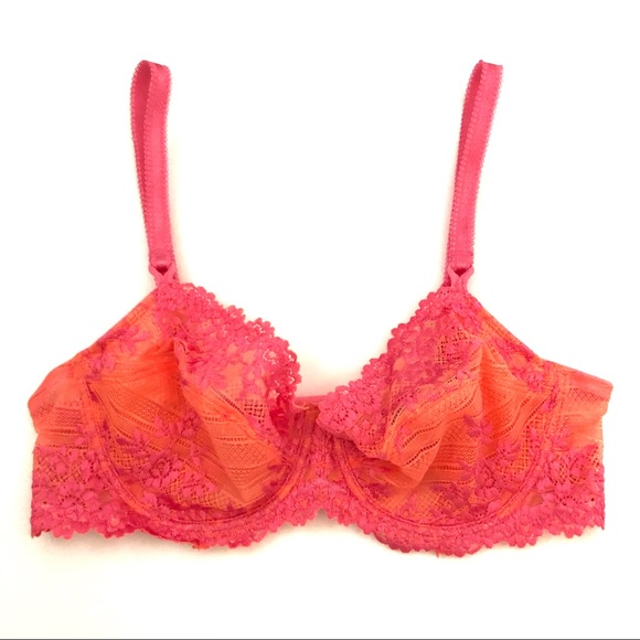 Wacoal Other - Wacoal Embrace Lace Underwire Bra 34C